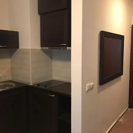 Apartment Royal Towers Apartement Neki *