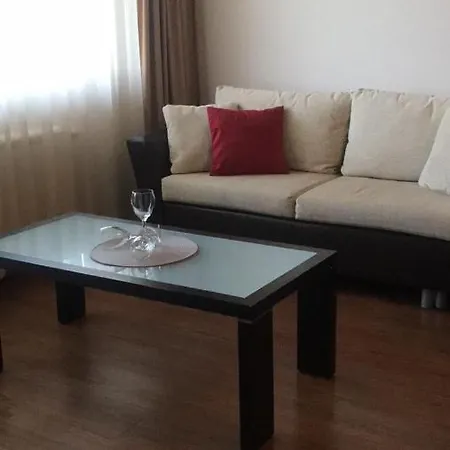 Royal Towers Apartement Neki
